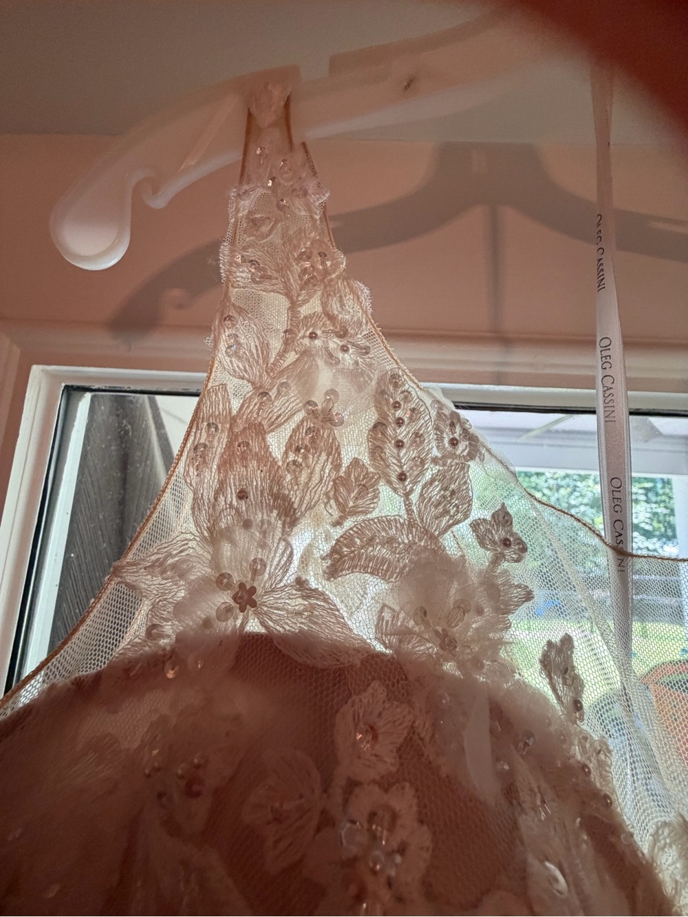 Oleg Cassini Blush and Ivory Lace A-Line Wedding Gown size 14 true to size - Picture 10 of 16